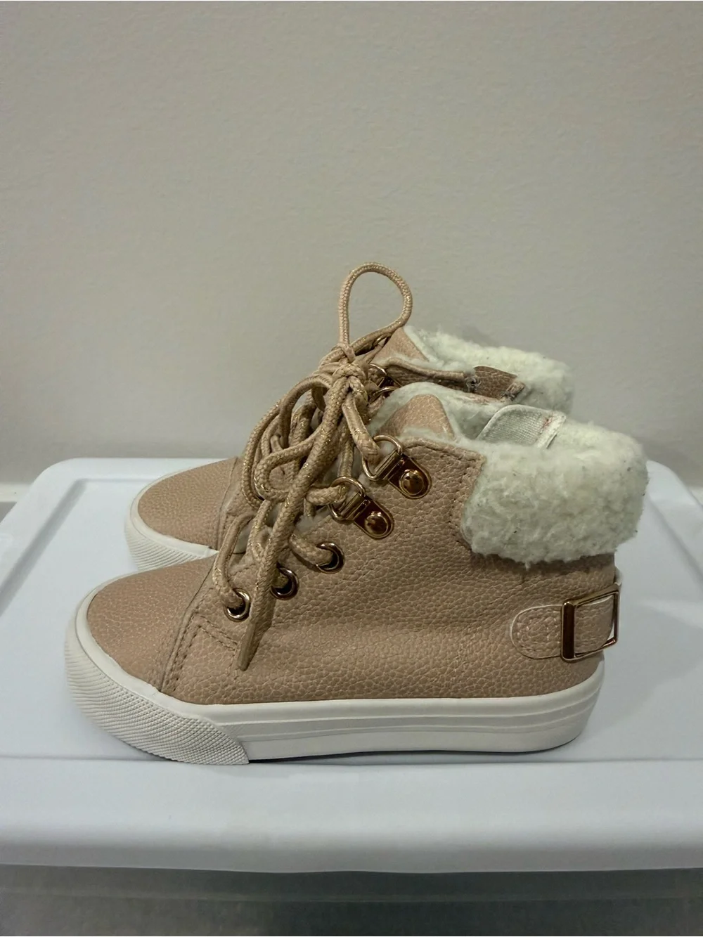 Tommy Bahama Toddler High-Top Boots